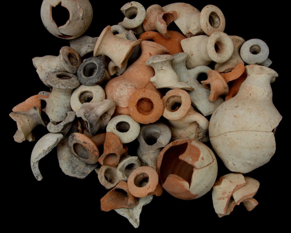 Phoenician oil bottles