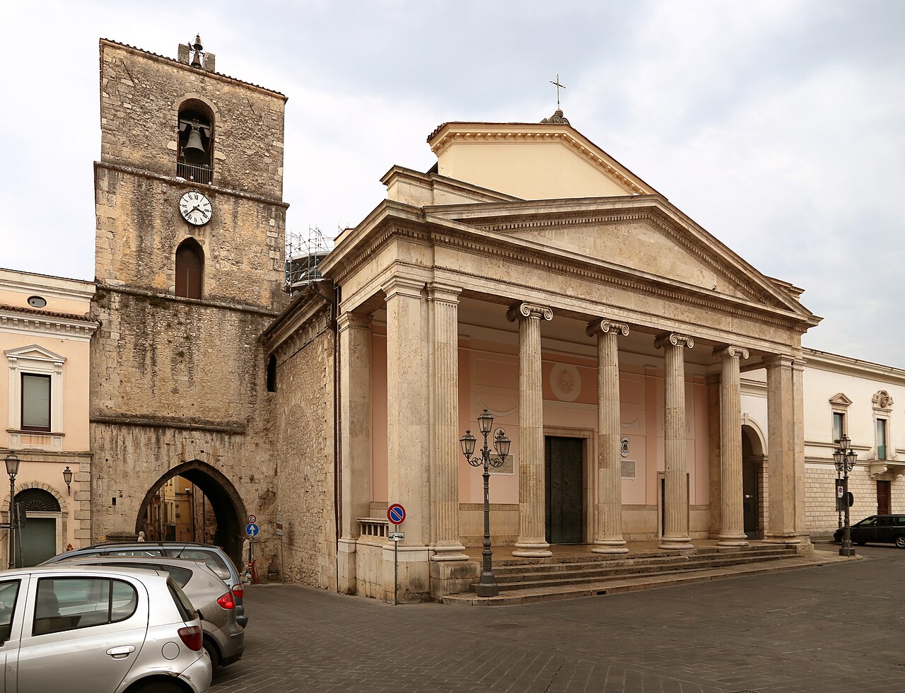 Thieves stole antique lace worth €200,000 from Isernia Museum