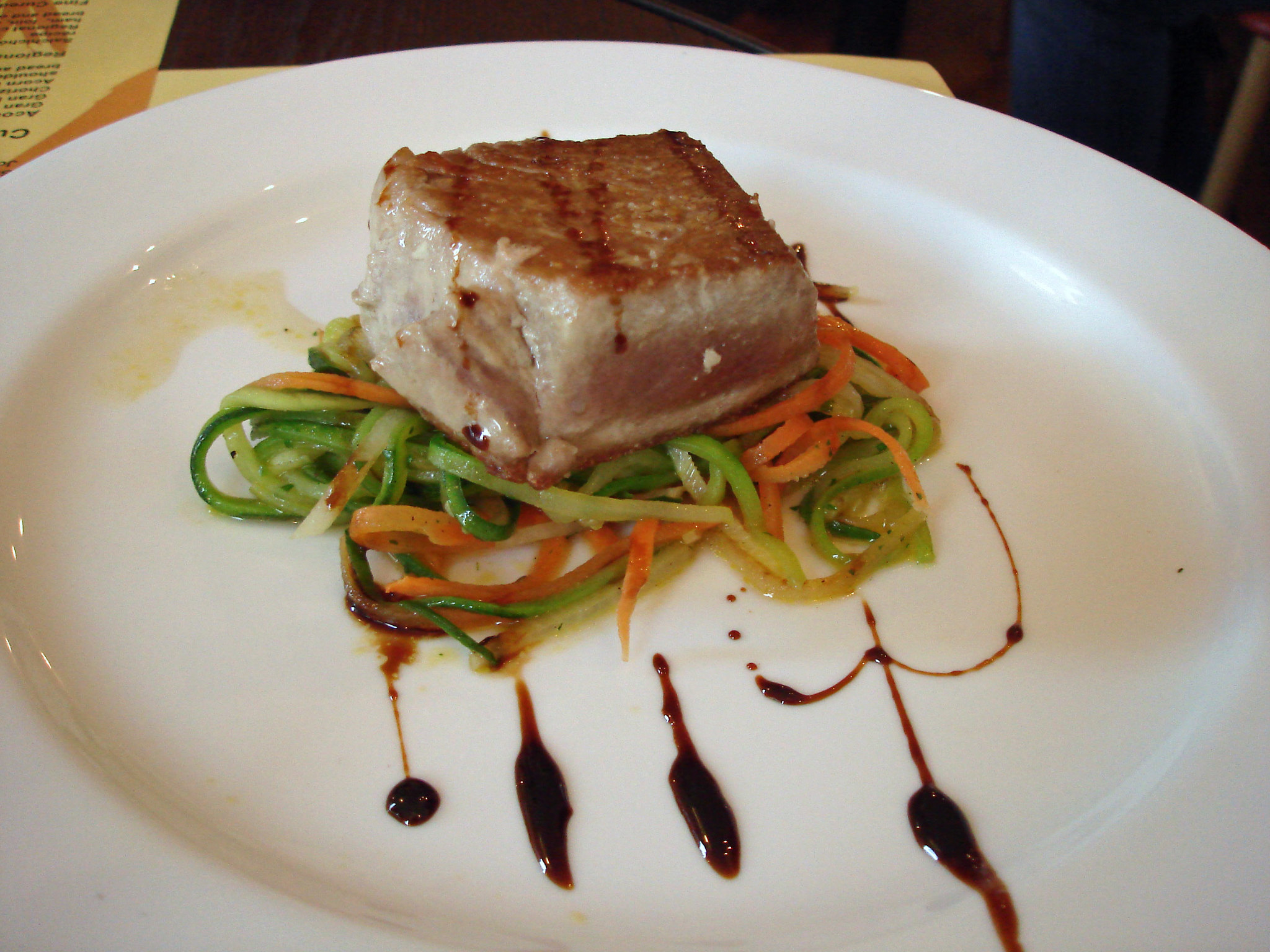Thirteen people were poisoned after eating tuna at a Cagliari restaurant